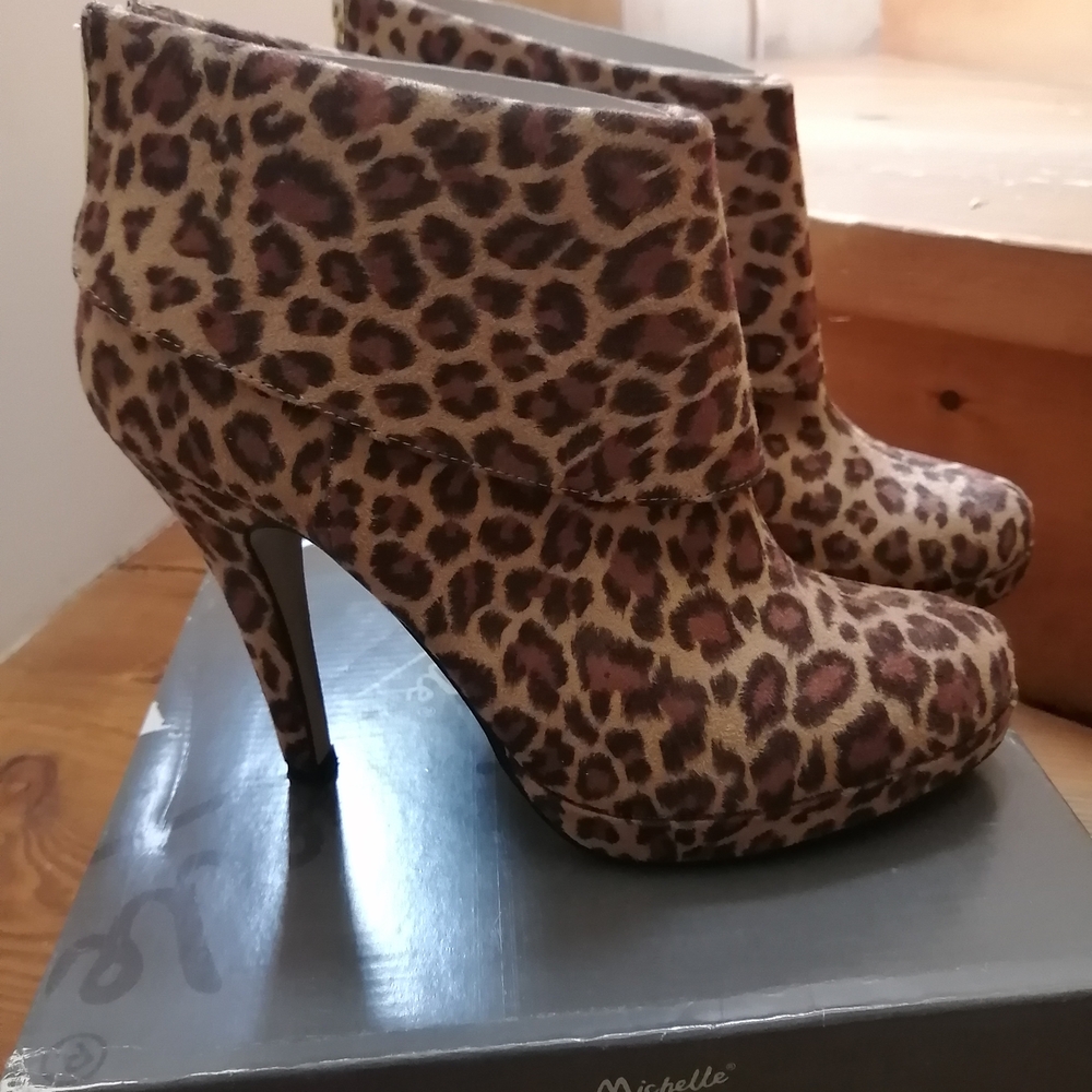 Anne Michelle Brown Heeled Boots with Stiletto Heel